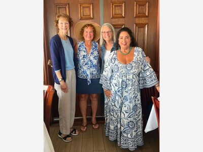Ladies Who Lunch